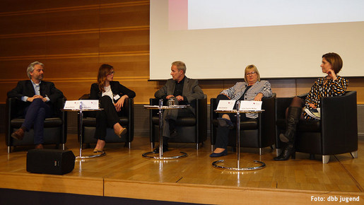 12. Frauenpolitische Fachtagung zum Thema Arbeit 4.0  12. Frauenpolitische Fachtagung zum Thema Arbeit 4.0