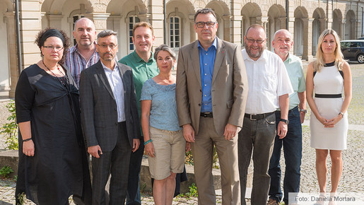 dbb Verhandlungskommission im Sozial- und Erziehungsdienst dbb Verhandlungskommission im Sozial- und Erziehungsdienst