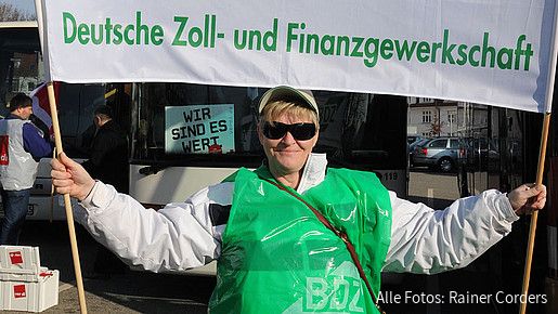 Warnstreiks und Proteste in Schwerin