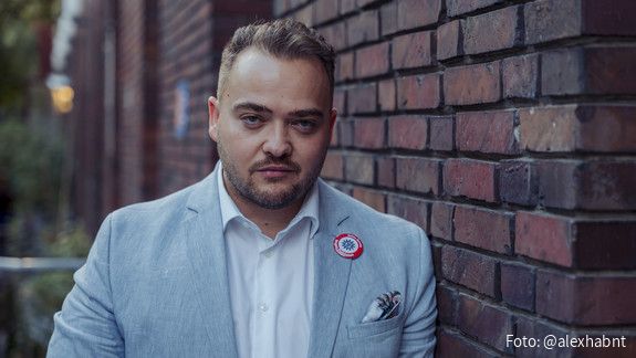 Matthäus Fandrejewski, Vorsitzender der dbb jugend, ruft dazu auf, bei den Landtagswahlen in Brandenburg demokratisch zu wählen. Matthäus Fandrejewski, Vorsitzender der dbb jugend, ruft dazu auf, bei den Landtagswahlen in Brandenburg demokratisch zu wählen.