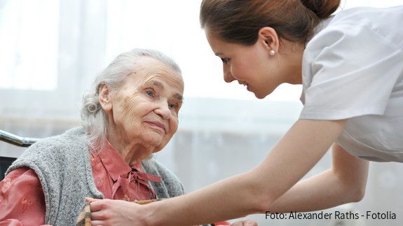 Pflege (Symbolbild) Pflege (Symbolbild)