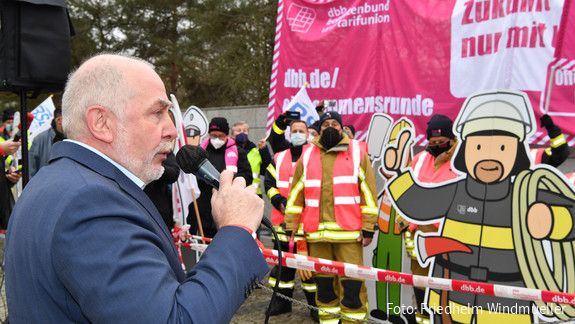 Einkommensrunde 2021 - FInale Verhandlungen in Potsdam Einkommensrunde, EKR, Potsdam, Kundgebung, Protest, Silberb ach, geyer, Hilbers