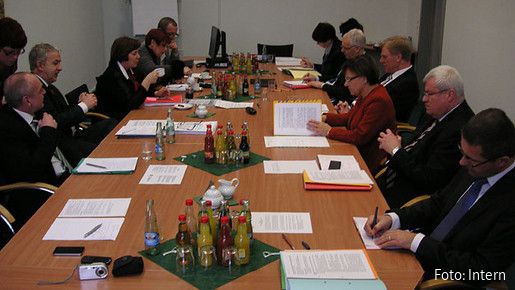 Sachsen: Gespräch zur Gestaltung des Generationenwechsels