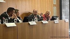 Schmitt: „Schluss mit den Rechentricks!“