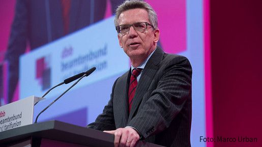 Bundesinnenminister Thomas de Maizière bei der dbb Jahrestagung 2015