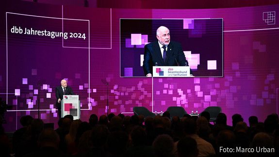 dbb Bundesvorsitzender Ulrich Silberbach dbb Bundesvorsitzender Ulrich Silberbach