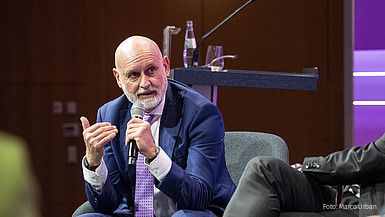 Digitale Lösung bei Gesetzgebung immer mitdenken