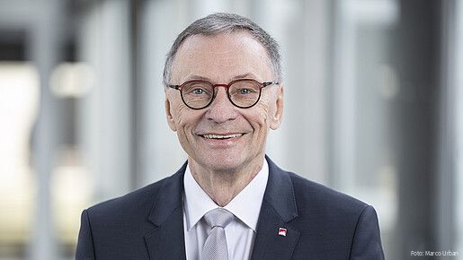 Das Foto zeigt Horst Günther Klitzing, Vorsitzender der dbb bundesseniorenvertretung