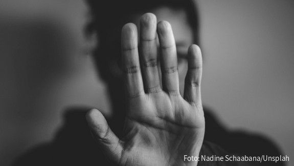 Gewalt im öffentlichen Dienst – mit diesem Thema befasst sich die dbb jugend in einem Seminar, das im Juni 2024 stattfindet.