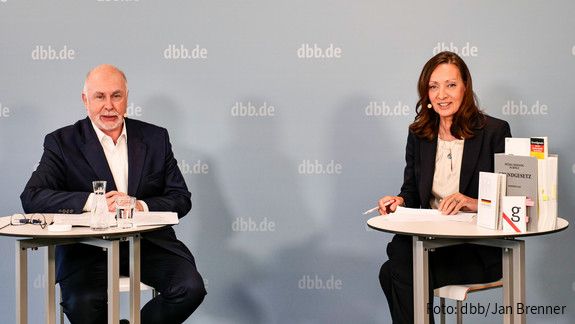 dbb dialog: Einigkeit und Recht und Freiheit - 75 Jahre Grundgesetz