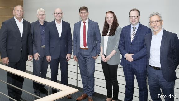 dbb Verhandlungskommission mit Vertretern des BMI und des BMF