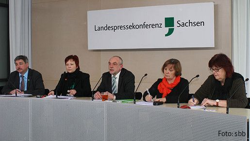 Pressekonferenz in Sachsen Pressekonferenz in Sachsen