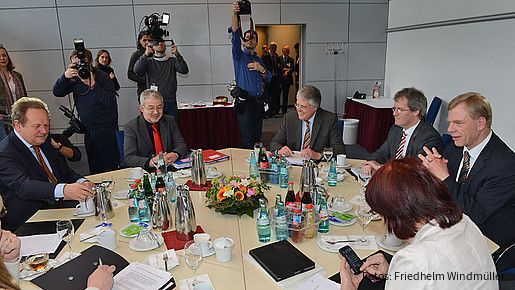 Beginn dritte Verhandlungsrunde